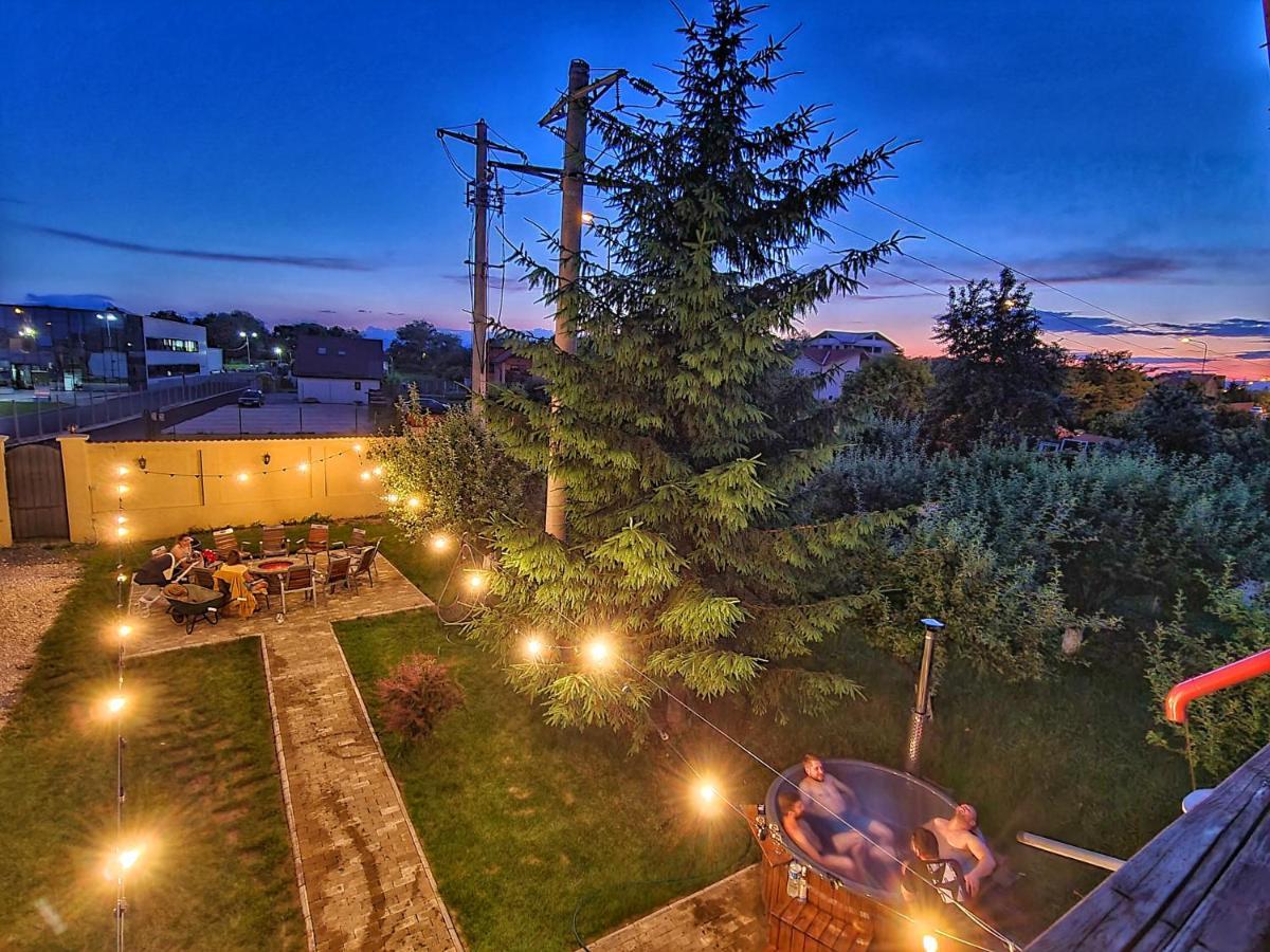 Orchard Villa Brasov Exterior photo