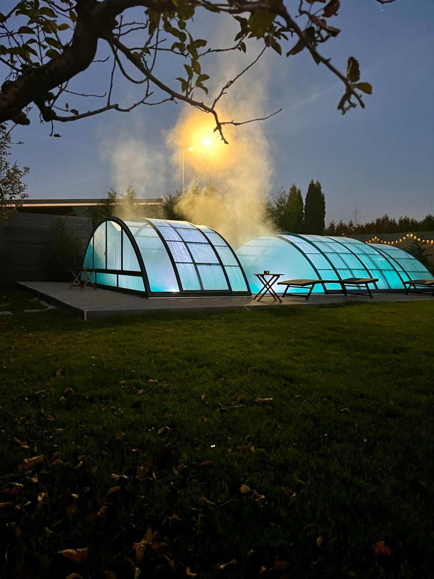 Orchard Villa Brasov Exterior photo
