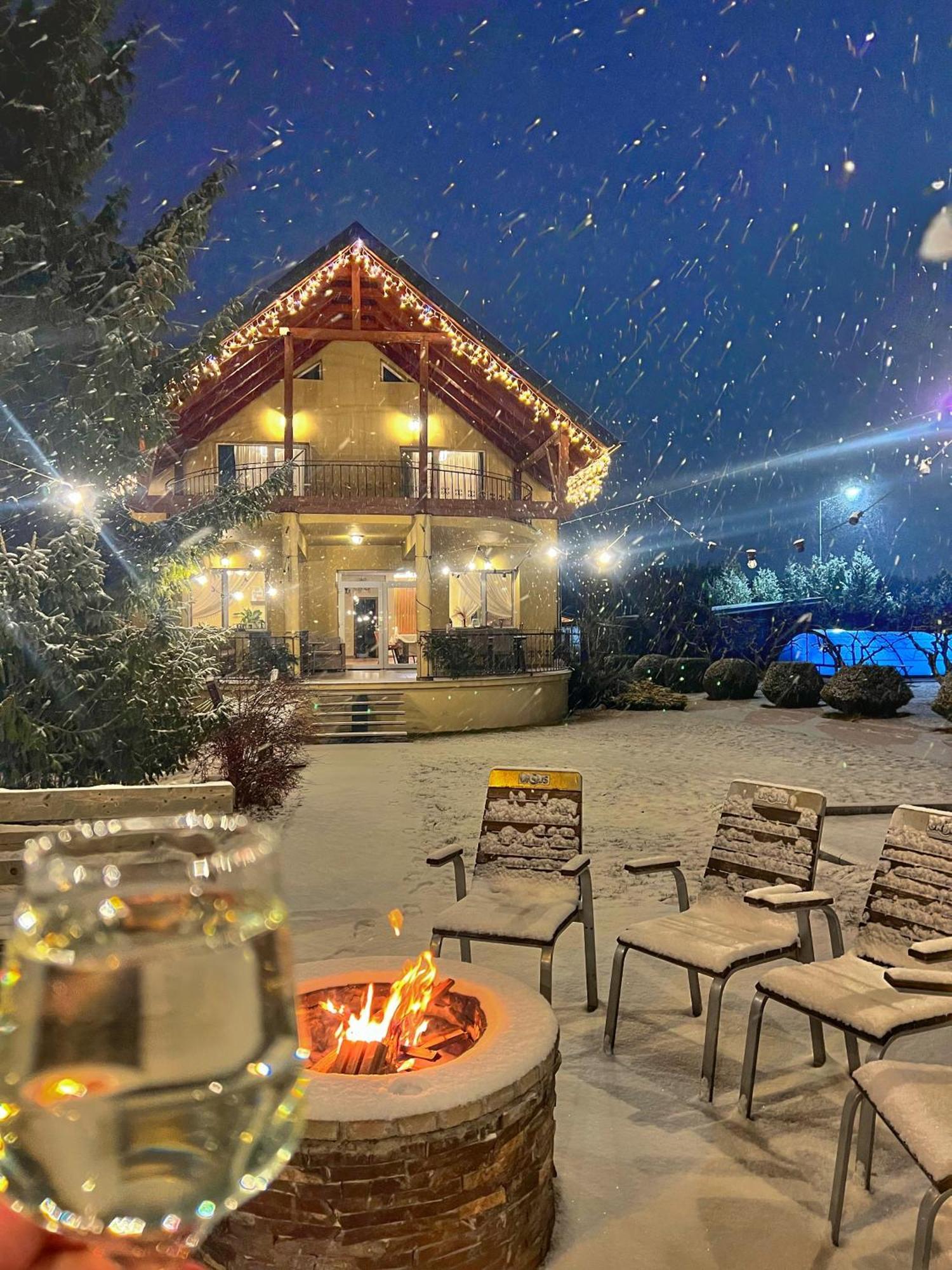 Orchard Villa Brasov Exterior photo